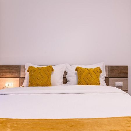 Jad - Luxury Apartments Afi Mall Braşov Extérieur photo