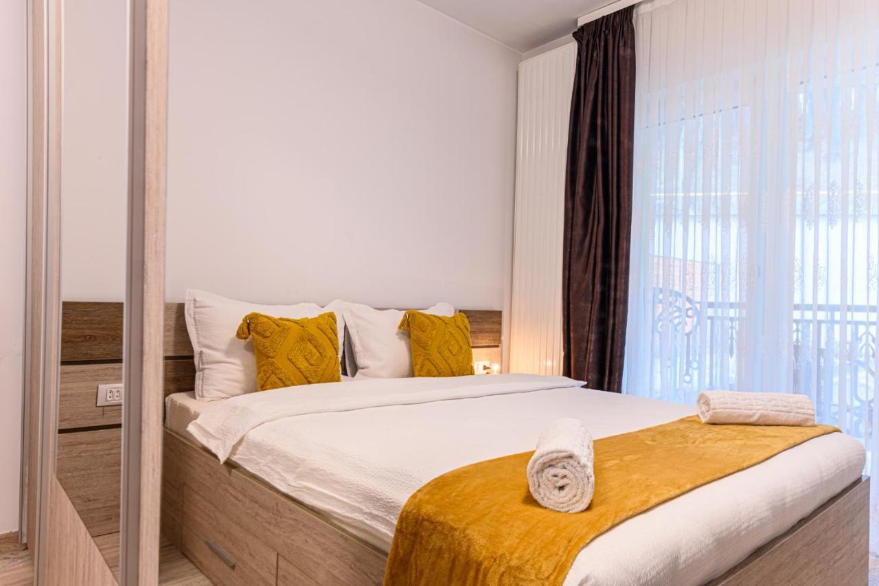 Jad - Luxury Apartments Afi Mall Braşov Extérieur photo