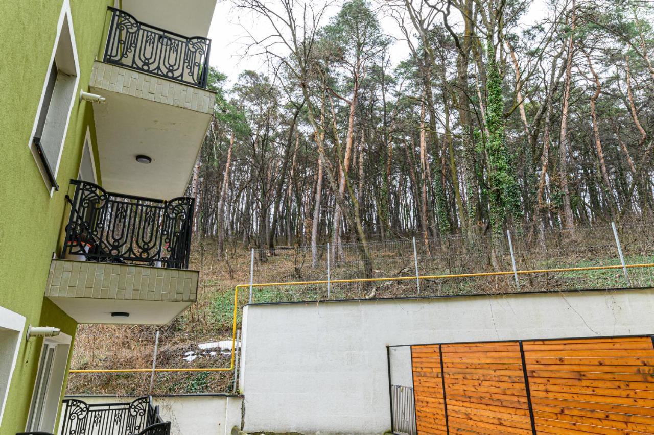 Jad - Luxury Apartments Afi Mall Braşov Extérieur photo